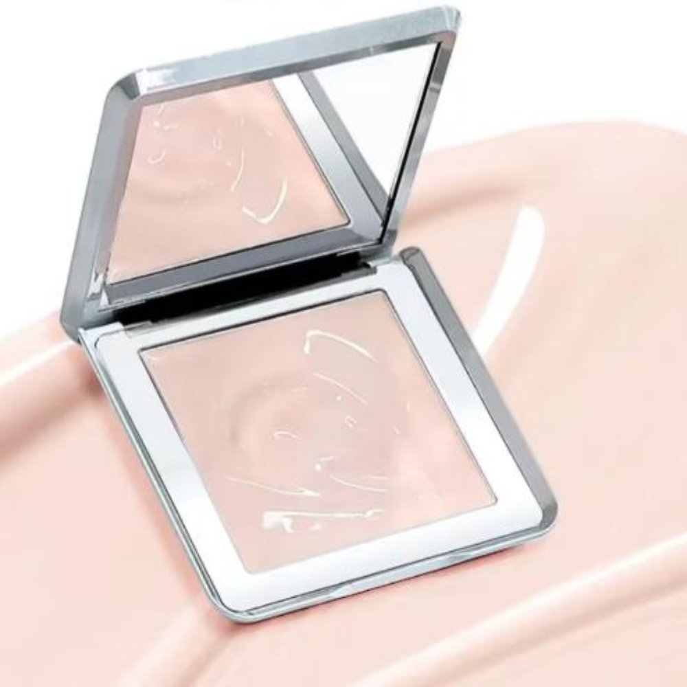 Cream Highlighter Palette